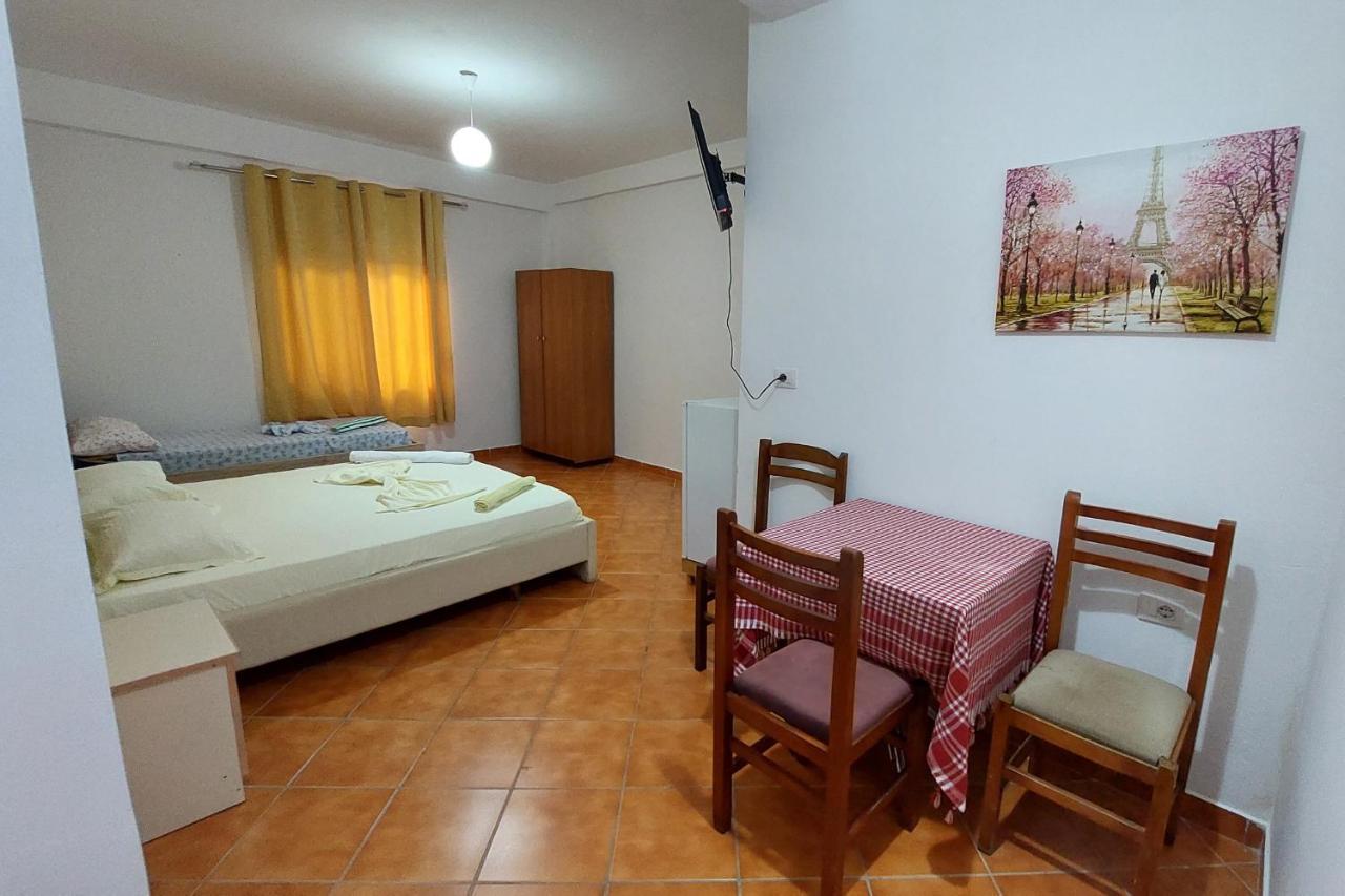 Jon Apartment Vlore Exterior photo
