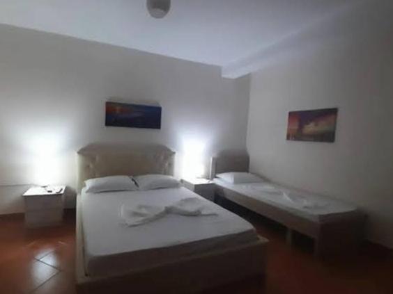 Jon Apartment Vlore Exterior photo